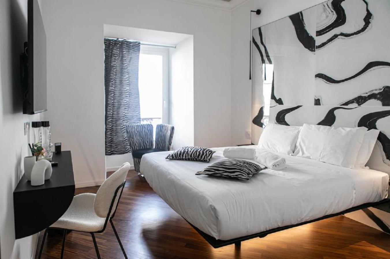 Bhr Cavour 150 Hotel Rome Exterior photo