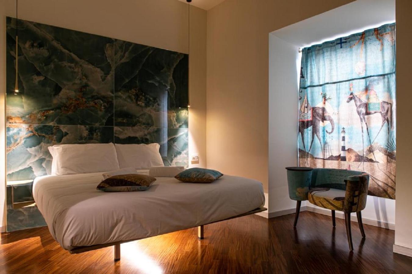 Bhr Cavour 150 Hotel Rome Exterior photo